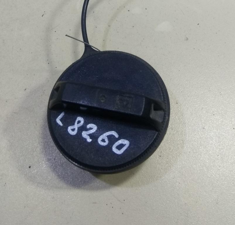 пробка топливного бака Nissan Almera N16 2000, 2.2 л., дизель, МКПП, синий, хетчбэк 5 дв.