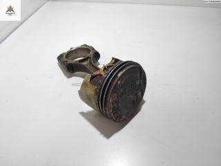 поршень Mitsubishi Carisma 1 поколение 1996, 1.8 л., бензин, МКПП, синий, хетчбэк 5 дв.