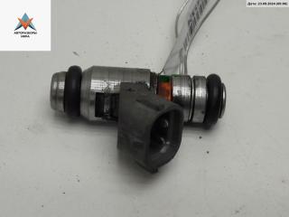 форсунка Volkswagen Golf 4 поколение 2002, 1.4 л., бензин, МКПП, серый, универсал, 036031G