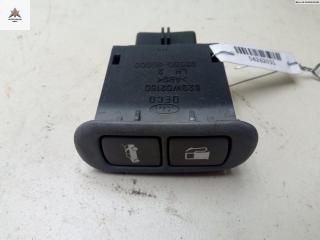 кнопка открытия багажника Kia Sorento 1 поколение 2005, 2.5 л., дизель, МКПП, серый, внедорожник 5 дв., 935503E000