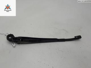 Щеткодержатель (поводок стеклоочистителя) задний Volkswagen Passat B5 [рестайлинг] 2002, 1.8 л., бензин, АКПП, серый, универсал, 8D9955407A