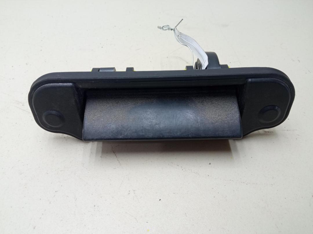 ручка крышки багажника Mazda MPV LW 2004, серый, минивэн, LC62-62-410B