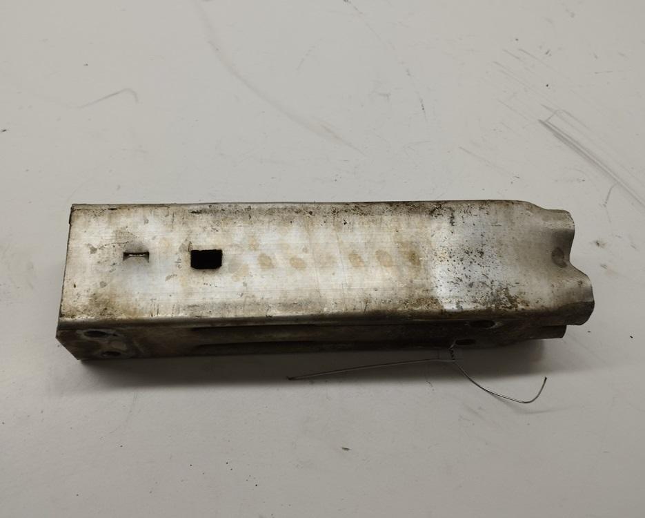 кронштейн (крепление) Audi A6 C6 2005, 3.0 л., дизель, АКПП, серый, универсал, 4F0807134