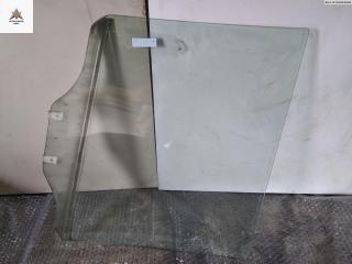 стекло двери задней левой Mitsubishi Galant 8 поколение 1997, 2.0 л., бензин, МКПП, серый, универсал