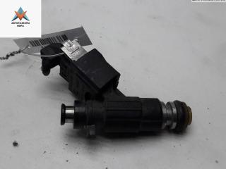 форсунка Volkswagen Polo 3 поколение 1998, 1.4 л., бензин, МКПП, серый, хетчбэк 5 дв., 030906031E