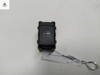 кнопка стеклоподъемника заднего правого Volkswagen Bora 1 поколение 2004, 1.6 л., бензин, МКПП, чёрный, седан