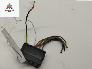 разъем (фишка) проводки Audi A4 B5 [рестайлинг] 1998, 2.4 л., бензин, АКПП, чёрный, универсал, 811971835