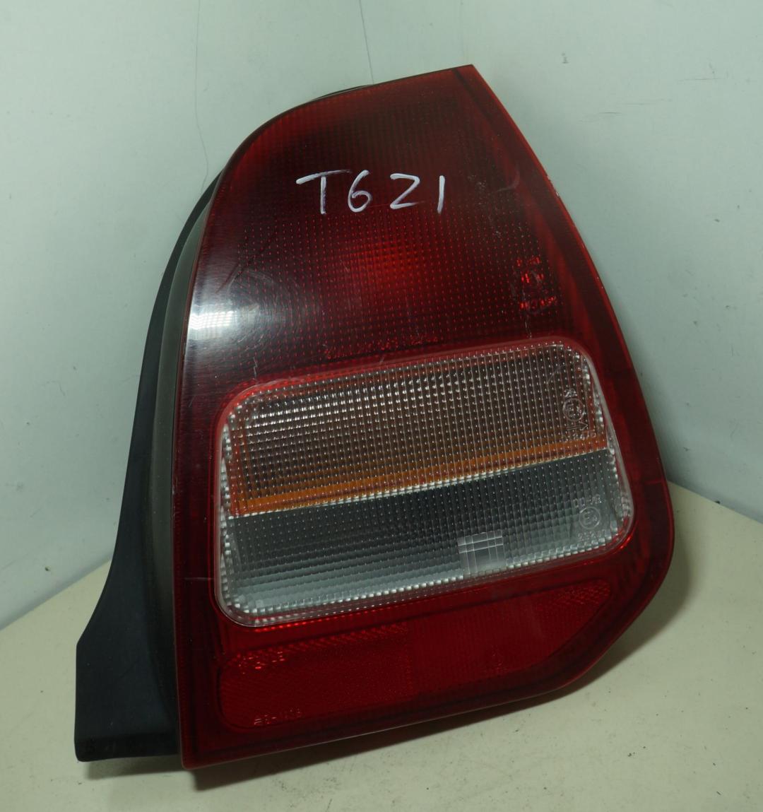 фонарь задний правый Mitsubishi Colt 1995, 1.3 л., бензин, МКПП, зелёный, хетчбэк 3 дв.