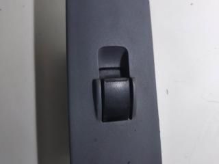 кнопка стеклоподъемника переднего правого Mitsubishi Colt 6 поколение (Z20/Z30) 2005, 1.3 л., бензин, МКПП, чёрный, хетчбэк 3 дв.