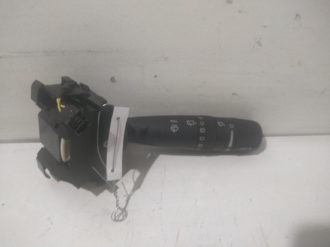 переключатель дворников Jeep Grand Cherokee 2007, 3.0 л., дизель, АКПП, зелёный, внедорожник 5 дв.