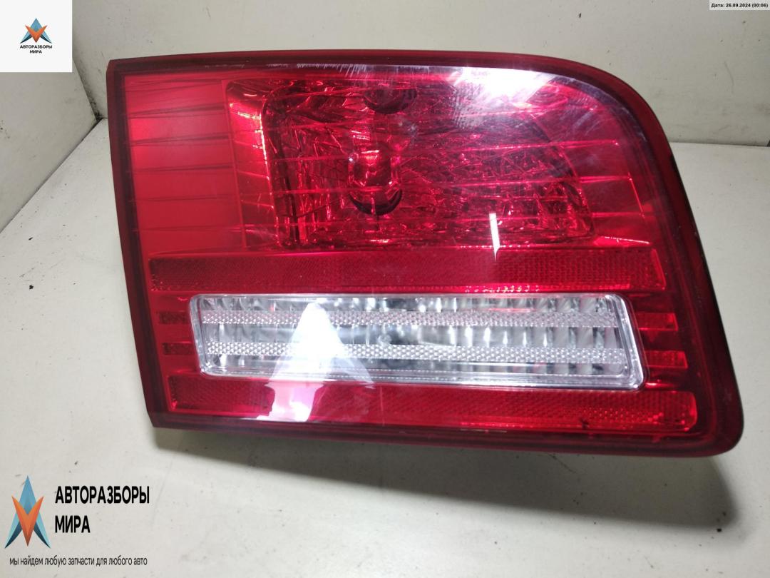 фонарь крышки багажника левый Kia Magentis 2 поколение 2006, 2.0 л., дизель, МКПП, чёрный, седан, 924052G0 - фото №1