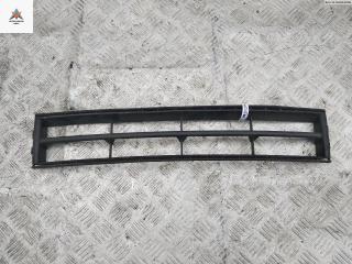 заглушка (решетка) в бампер Skoda Fabia 1 поколение (6Y) 2000, 1.4 л., бензин, МКПП, синий, хетчбэк 5 дв., 6Y0853677A