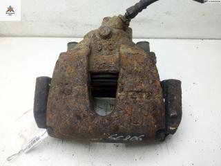 суппорт передний левый Mazda 3 BK 2003, 1.4 л., бензин, МКПП, белый, хетчбэк 5 дв.