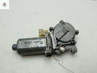 моторчик стеклоподъемника передний левый Saab 9-3 1 поколение 2000, 2.0 л., МКПП, хетчбэк 5 дв., 0130821662