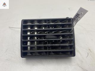 дефлектор обдува салона Audi 80 8A/B3 1990, 1.6 л., бензин, МКПП, красный, седан, 893820971