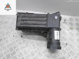 корпус воздушного фильтра Volkswagen Passat B6 2008, 2.0 л., дизель, МКПП, чёрный, седан, 3C0129607AS