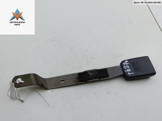 замок ремня безопасности Volkswagen Golf 3 поколение 1992, 1.9 л., дизель, МКПП, синий, хетчбэк 3 дв., 1H0857756