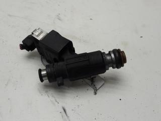 форсунка Volkswagen Golf-3 1996, 1.4 л., бензин, МКПП, красный, хетчбэк 3 дв., 030906031E