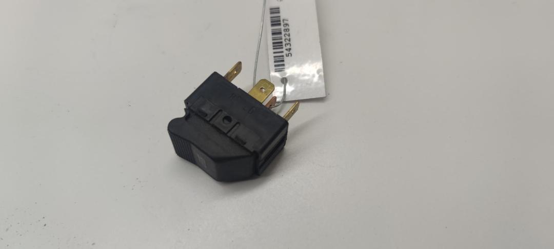кнопка стеклоподъемника переднего правого Audi A4 B5 1997, 2.4 л., бензин, МКПП, синий, универсал, 4D0959855 - фото №1