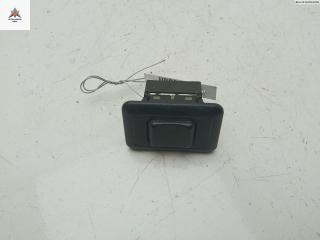 кнопка стеклоподъемника заднего правого Volvo 850 1 поколение [рестайлинг] 1995, 2.5 л., бензин, МКПП, зелёный, универсал