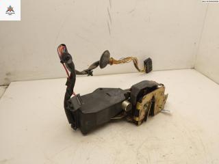 замок двери передней левой Volvo 850 1 поколение [рестайлинг] 1996, 2.5 л., дизель, АКПП, серый, универсал