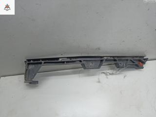 кронштейн переднего бампера Opel Signum C [рестайлинг] 2005, 1.9 л., дизель, МКПП, чёрный, хетчбэк 5 дв., 13140760