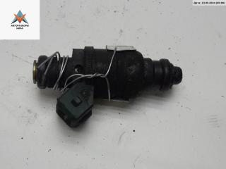 форсунка Volkswagen Golf 4 поколение 1998, 1.6 л., бензин, МКПП, синий, хетчбэк 3 дв., 037906031AA