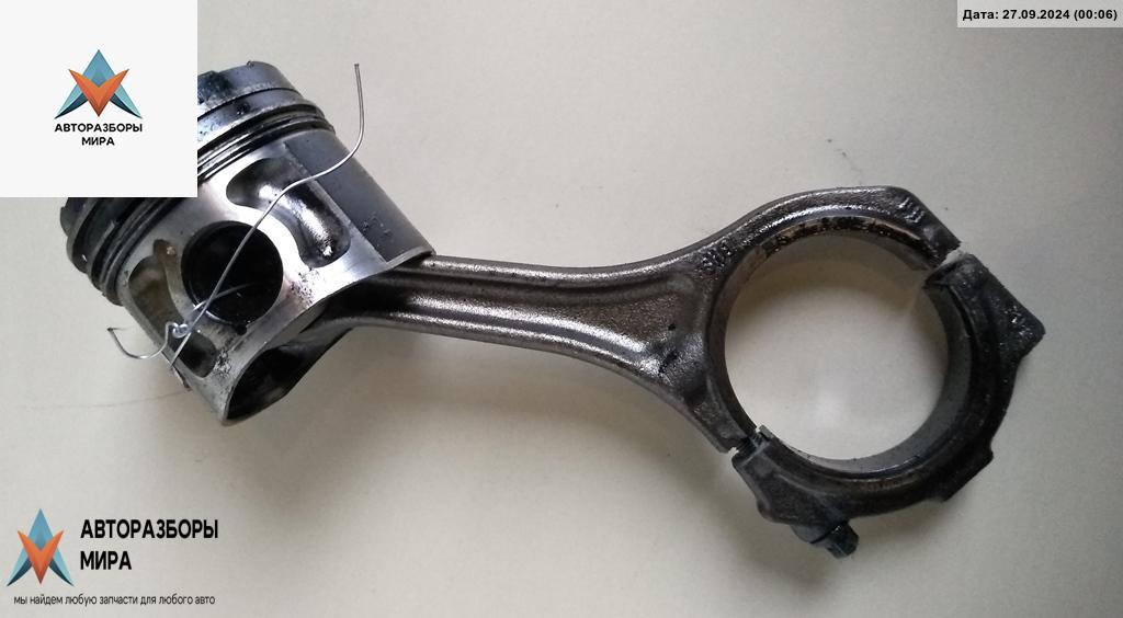 поршень Audi A6 4B/C5 1999, 2.5 л., дизель, АКПП, серый, универсал - фото №1