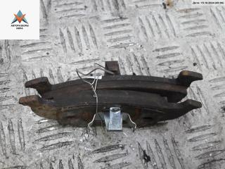 Колодки тормозные передние Volkswagen Golf 3 поколение 1997, 1.6 л., бензин, МКПП, синий, хетчбэк 5 дв.