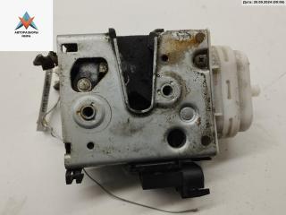 замок двери передней правой Audi A4 B5 1995, 1.8 л., бензин, МКПП, красный, седан, 8D1837016A