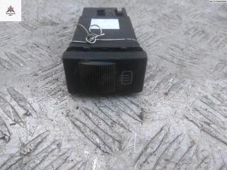 кнопка обогрева заднего стекла Audi A4 B5 [рестайлинг] 1998, 2.4 л., бензин, МКПП, белый, седан