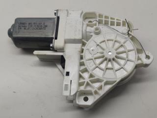 моторчик стеклоподъемника передний левый Audi Q3 8U 2012, 2.0 л., АКПП, внедорожник 5 дв., 8K0959801B