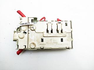 блок предохранителей BMW 7 E38 1998, 2.5 л., дизель, АКПП, серый, седан, 61138370638