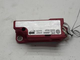 датчик AirBag Volkswagen Golf 4 поколение 1999, 1.4 л., бензин, МКПП, зелёный, хетчбэк 5 дв., 1J0909606D