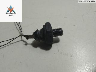 датчик давления масла Volkswagen Transporter T4 1996, 2.5 л., дизель, МКПП, белый, микроавтобус