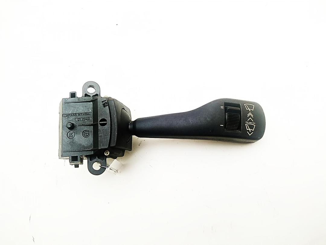 переключатель дворников BMW 5 E39 2001, 3.0 л., дизель, МКПП, чёрный, универсал, 8363669
