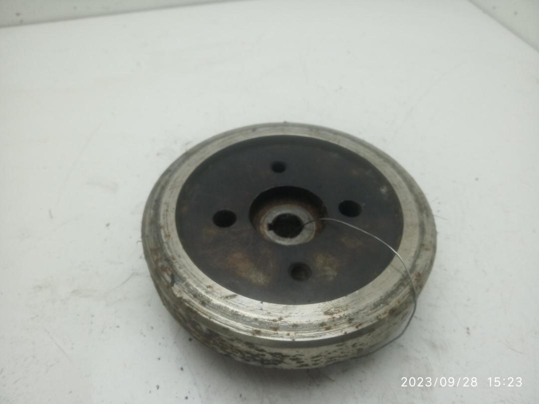 звездочка ТНВД Volkswagen Transporter T4 1997, 2.5 л., дизель, МКПП, зелёный, микроавтобус