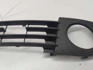 заглушка (решетка) в бампер Audi A6 4B/C5 [рестайлинг] 2002, 2.5 л., дизель, АКПП, чёрный, универсал, 4B0807681T