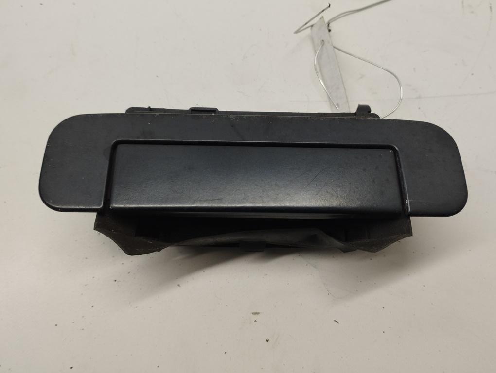 ручка наружная задняя левая Audi A4 B5 1995, 1.8 л., бензин, АКПП, серый, седан, 4A839205D