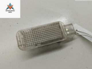 фонарь салона (плафон) Audi A6 4B/C5 2000, 2.5 л., дизель, АКПП, чёрный, универсал, 4B0947415