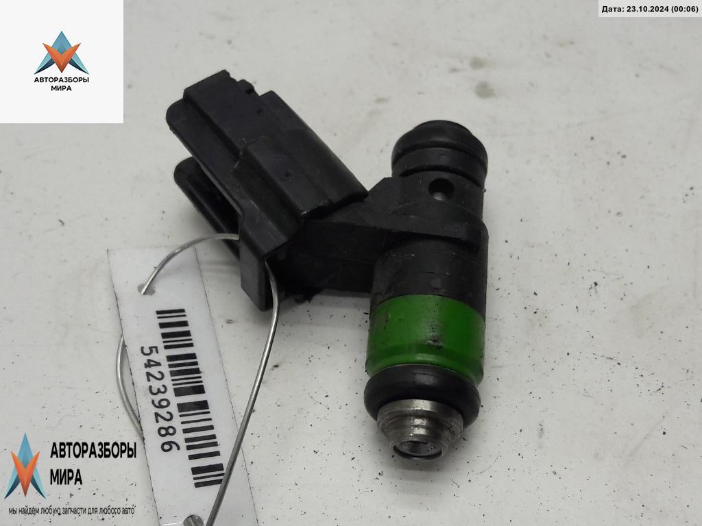 форсунка Skoda Fabia 1 поколение (6Y) 2003, 1.2 л., бензин, МКПП, серый, универсал, 03E906031 - фото №1