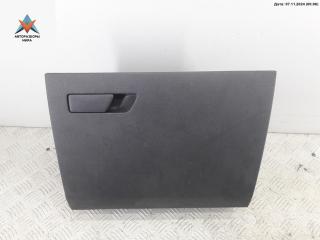 бардачок SEAT Leon 3 поколение 2014, 1.2 л., бензин, МКПП, белый, универсал