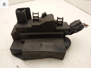 замок двери передней правой Fiat Croma 2 поколение 2006, 1.9 л., дизель, МКПП, чёрный, хетчбэк 5 дв., 51780200