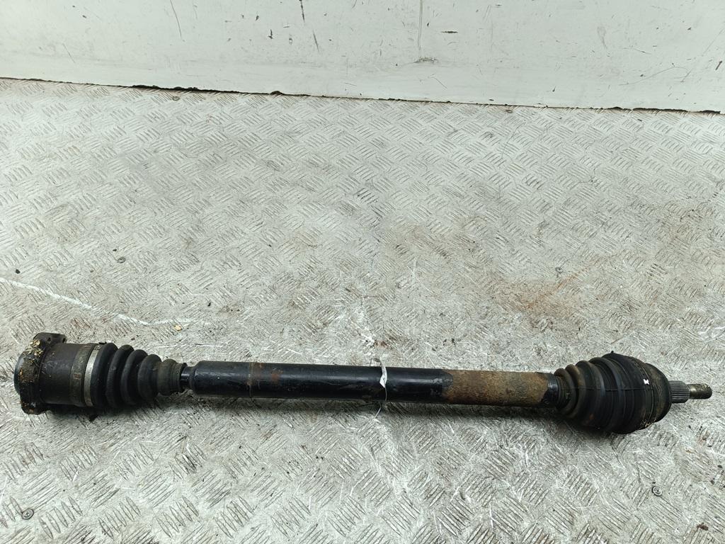 полуось передняя правая (приводной вал, ШРУС) SEAT Leon 2005, 1.6 л., бензин, МКПП, серый, хетчбэк 5 дв.