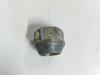 болт колесный Toyota Paseo 2 поколение 1996, 1.5 л., бензин, МКПП, зелёный, купе