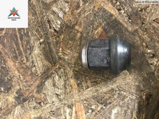 болт колесный Hyundai i30 FD 2008, 2.0 л., дизель, МКПП, чёрный, универсал