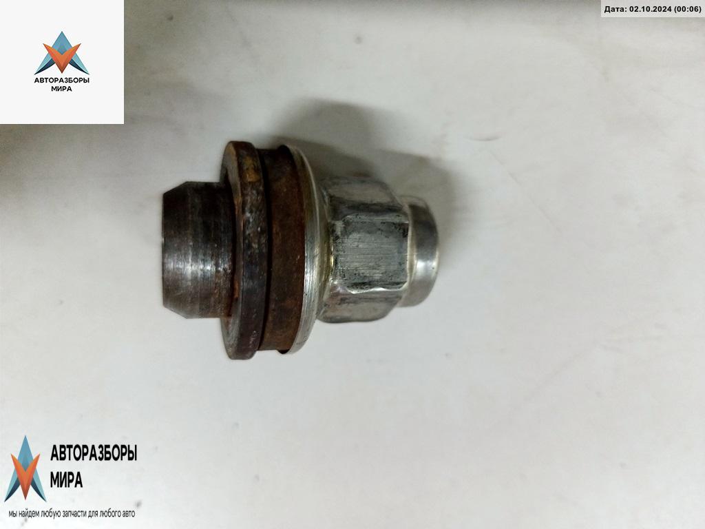 болт колесный Jaguar XJ X351 2011, 3.0 л., дизель, АКПП, чёрный, седан, C2C35294010 - фото №1