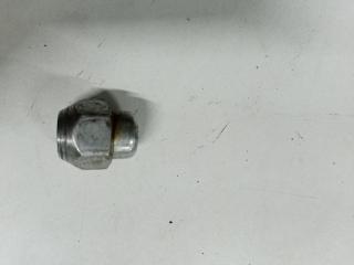 болт колесный Mazda 5 CR 2006, 2.0 л., дизель, МКПП, чёрный, минивэн, B00237160B