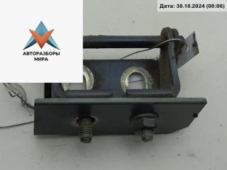 петля крышки багажника Ford Mondeo 2 поколение 1999, синий, универсал