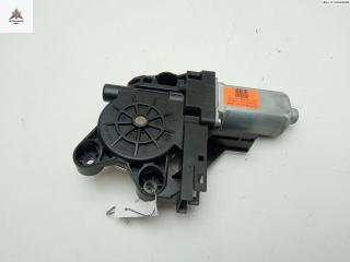 моторчик стеклоподъемника передний правый Volvo S40 2 поколение [рестайлинг] 2007, 1.6 л., дизель, МКПП, чёрный, седан, 979038100